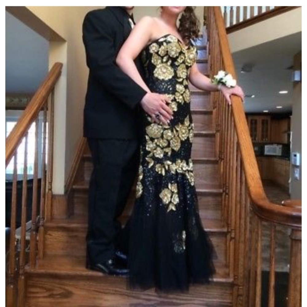 Jovani Prom Dress - Picture 6 of 8